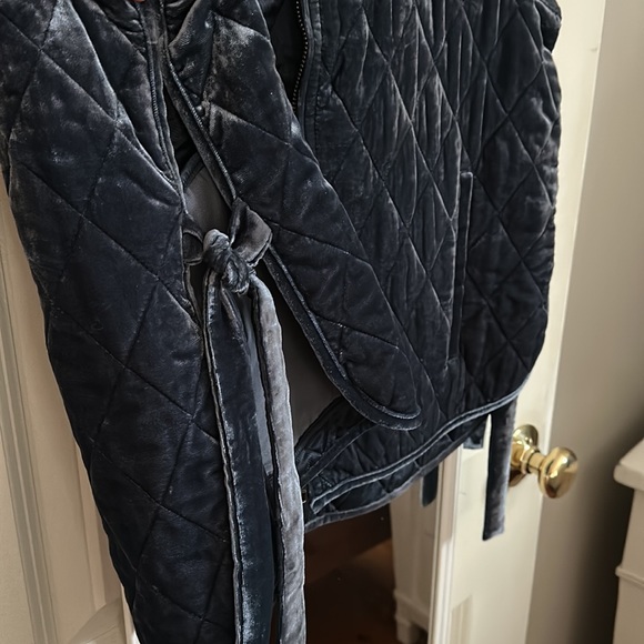 Blue Velvet Vest - Picture 2 of 4